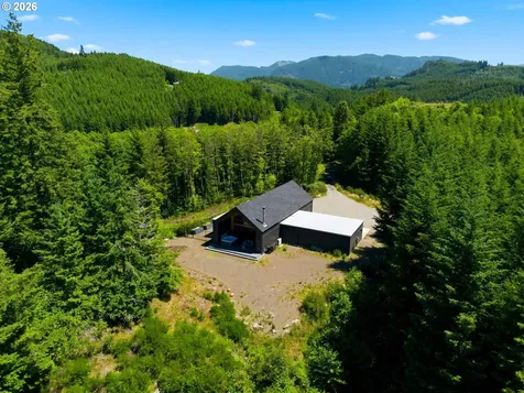 225 Ham Road Amboy WA 98601
