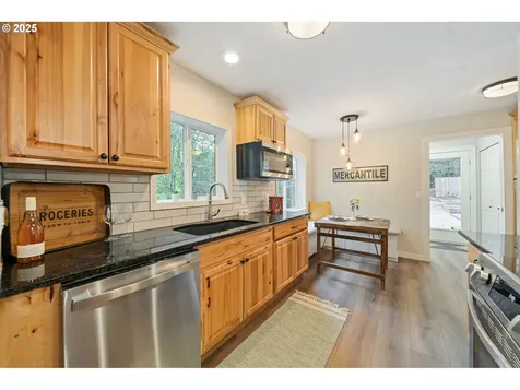 22766 SW Lincoln Street Sherwood OR 97140