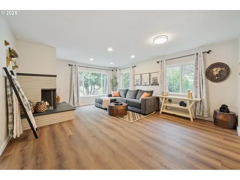 22766 SW Lincoln Street Sherwood OR 97140