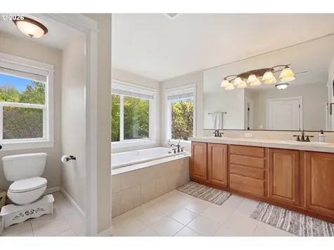 140 N Argyle Court Newberg OR 97132