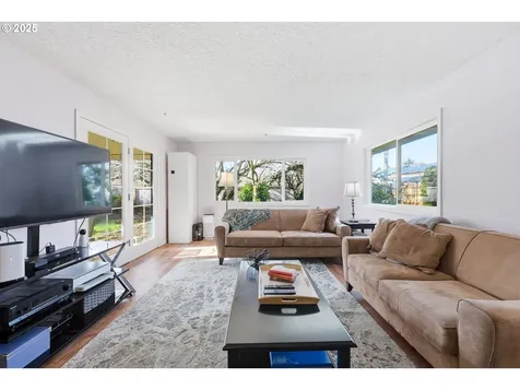 235 NE 111th Avenue Portland OR 97220