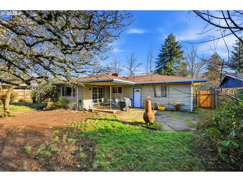 235 NE 111th Avenue Portland OR 97220