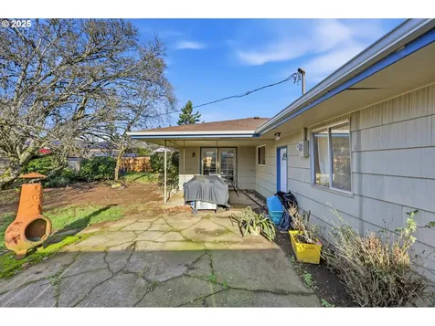 235 NE 111th Avenue Portland OR 97220