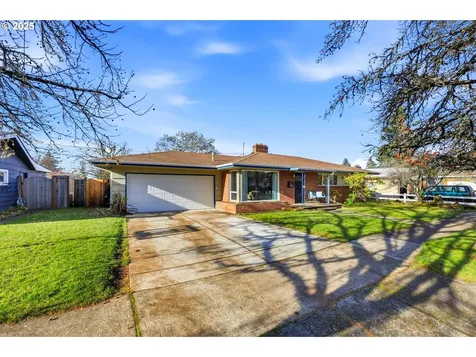 235 NE 111th Avenue Portland OR 97220