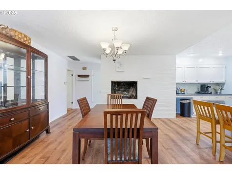 235 NE 111th Avenue Portland OR 97220