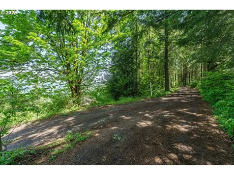282 Karousel Lane Washougal WA 98671