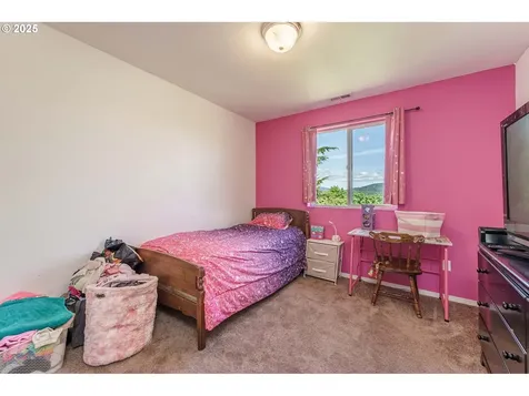 282 Karousel Lane Washougal WA 98671