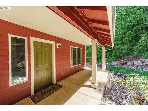 282 Karousel Lane Washougal WA 98671