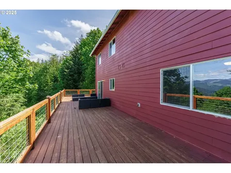 282 Karousel Lane Washougal WA 98671