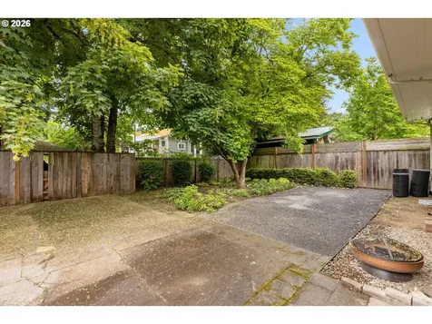 923 NE Tillamook Street Portland OR 97212