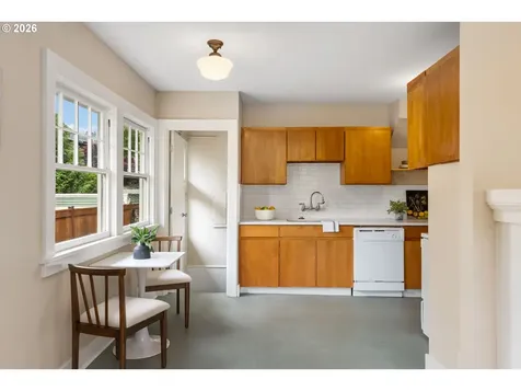 923 NE Tillamook Street Portland OR 97212