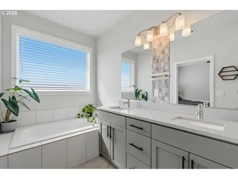 14589 SW Jensen Terrace Portland OR 97224