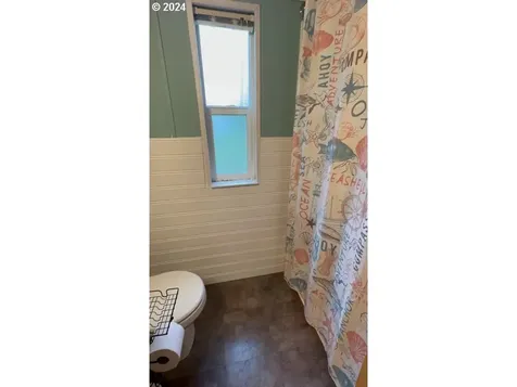 28800 Salmon River Highway Grand Ronde OR 97347