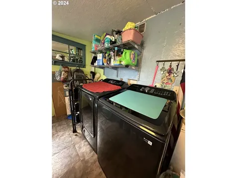 28800 Salmon River Highway Grand Ronde OR 97347