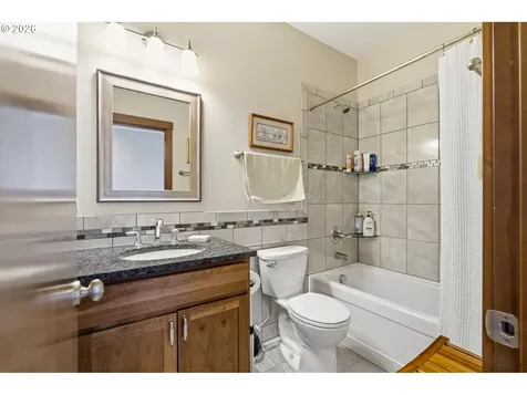 1704 Oakwood Drive The Dalles OR 97058