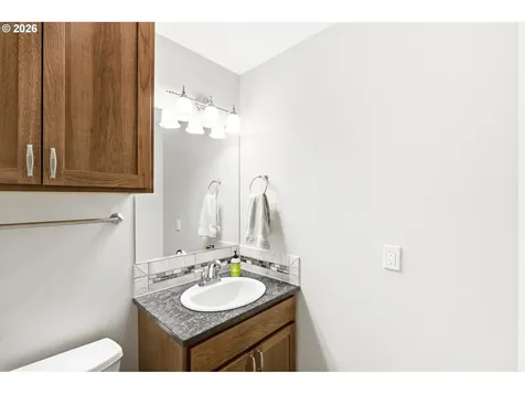 1704 Oakwood Drive The Dalles OR 97058