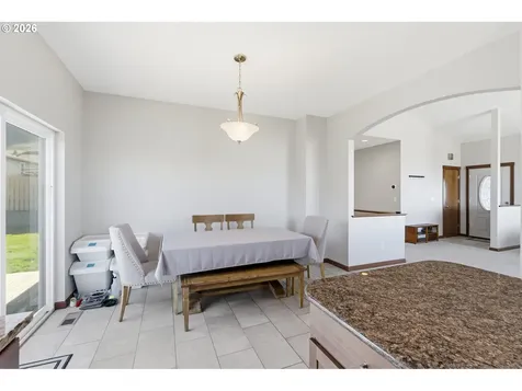 1704 Oakwood Drive The Dalles OR 97058