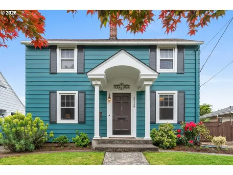 2724 SE 70th Avenue Portland OR 97206