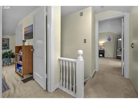 2724 SE 70th Avenue Portland OR 97206