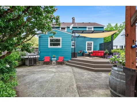 2724 SE 70th Avenue Portland OR 97206