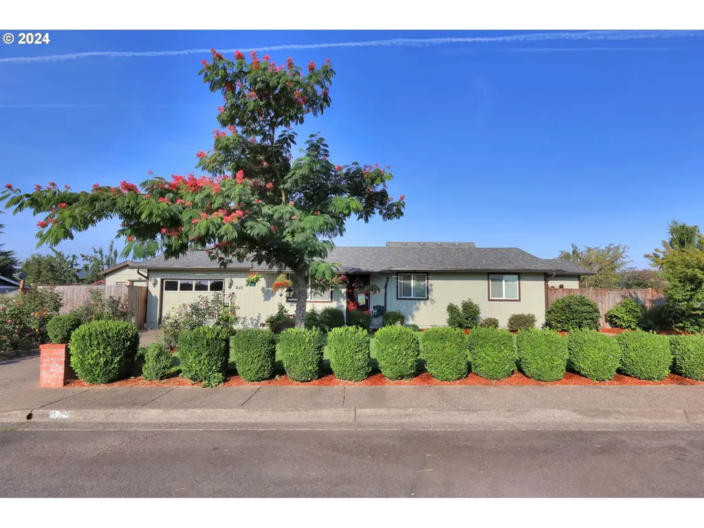 645 Meadow Lane Creswell OR 97426