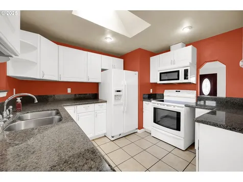 645 Meadow Lane Creswell OR 97426