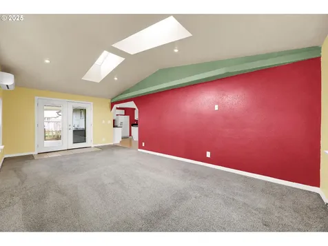645 Meadow Lane Creswell OR 97426