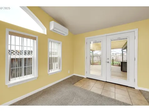 645 Meadow Lane Creswell OR 97426