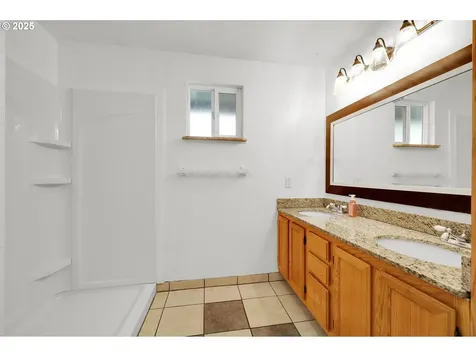 645 Meadow Lane Creswell OR 97426