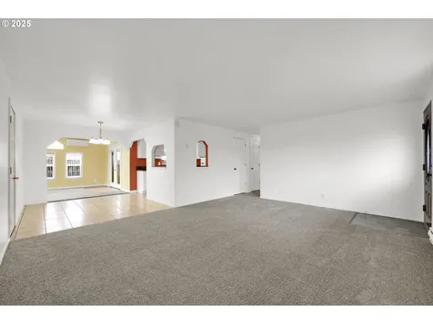 645 Meadow Lane Creswell OR 97426