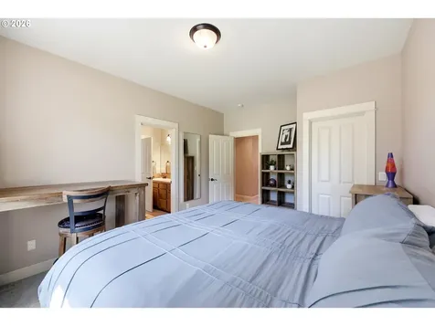 22814 SW Cowlitz Drive Tualatin OR 97062