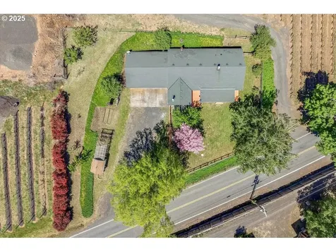 11081 Cook Underwood Road Underwood WA 98651