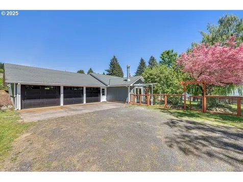 11081 Cook Underwood Road Underwood WA 98651