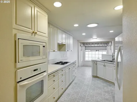1032 Stanfield Road Woodburn OR 97071