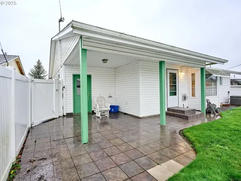1032 Stanfield Road Woodburn OR 97071