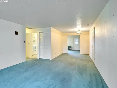 1032 Stanfield Road Woodburn OR 97071