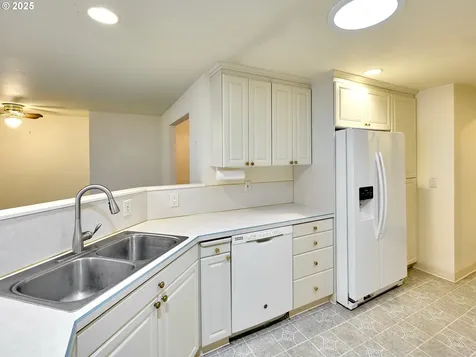 1032 Stanfield Road Woodburn OR 97071