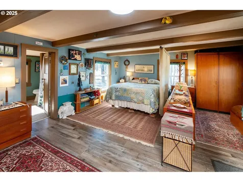 16585 Gray Wolf Lane Bend OR 97707