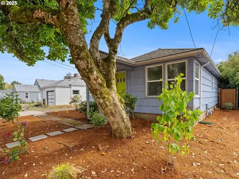 154 NW Garibaldi Street Hillsboro OR 97124