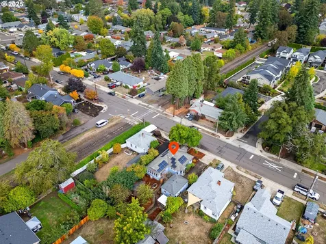 154 NW Garibaldi Street Hillsboro OR 97124