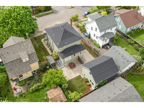 2606 SE 16th Avenue Portland OR 97202