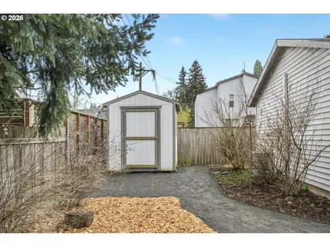 8724 N Woolsey Avenue Portland OR 97203