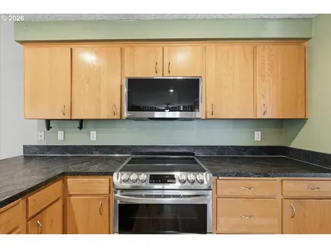 13818 NE 45th Street Vancouver WA 98682