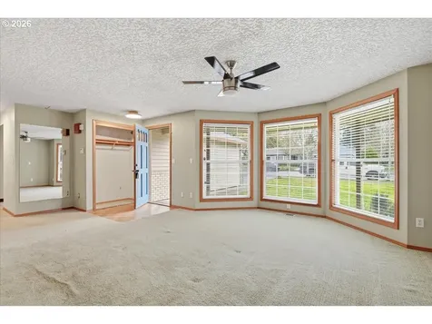 13818 NE 45th Street Vancouver WA 98682