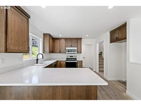 65 Bangle Court Cottage Grove OR 97424