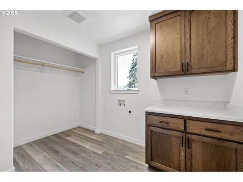 65 Bangle Court Cottage Grove OR 97424