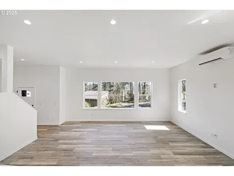 65 Bangle Court Cottage Grove OR 97424