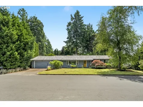 1070 SW Portola Avenue Portland OR 97225