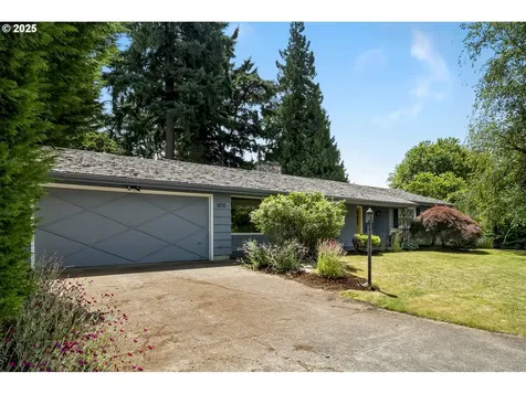 1070 SW Portola Avenue Portland OR 97225