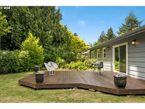1070 SW Portola Avenue Portland OR 97225